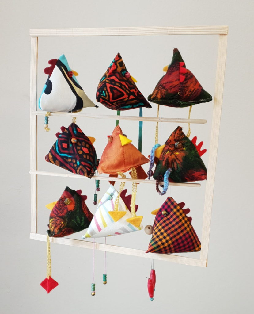 Mobile poulailler, poules en cage