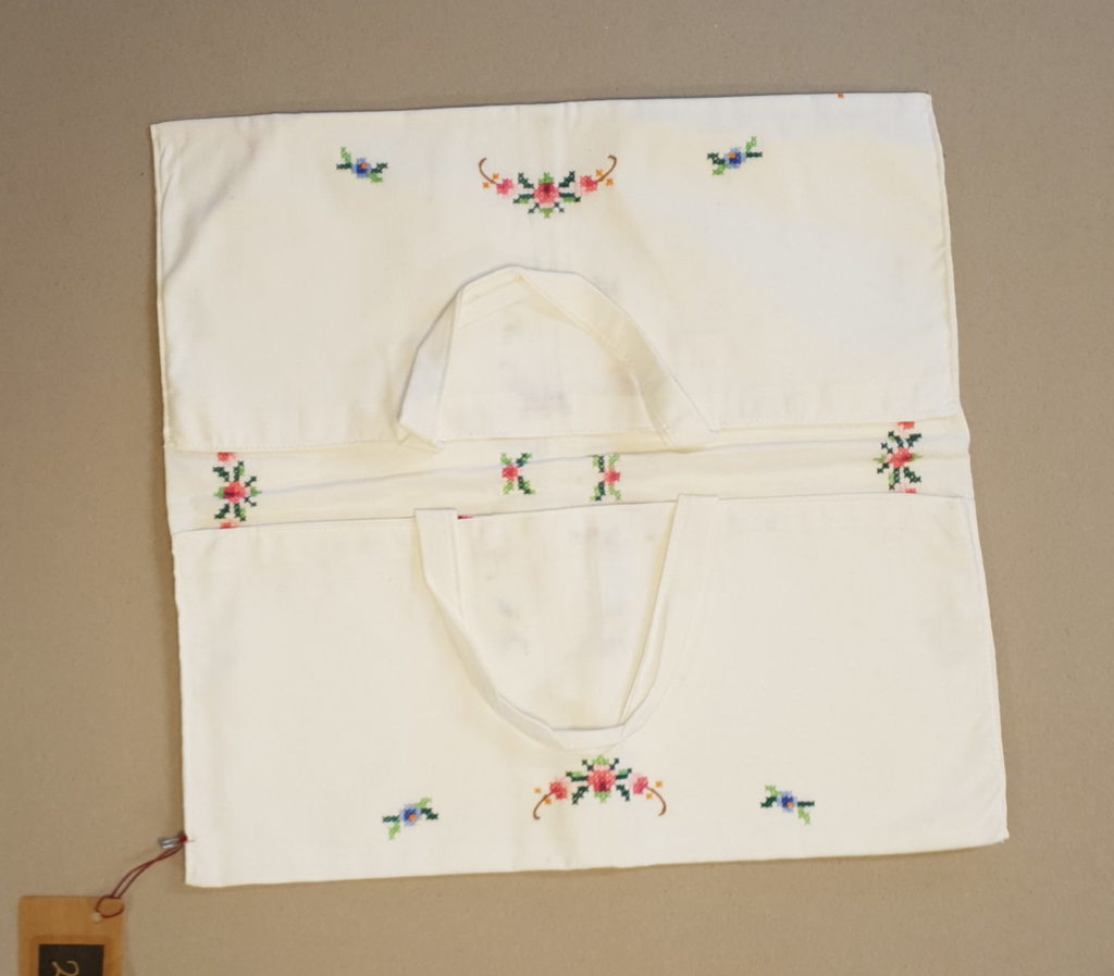 Porte-tarte blanc